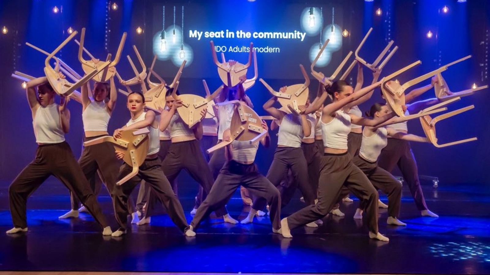 3,420 dancers ready for the World Dance Championships at the Studio 100 Theater De Panne
